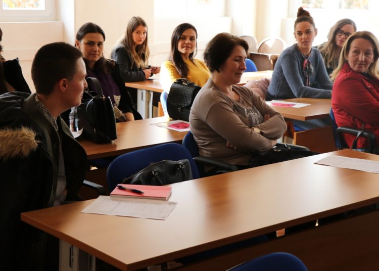 Široki Brijeg: Održana prezentacija „Akademije poduzetništva žena“