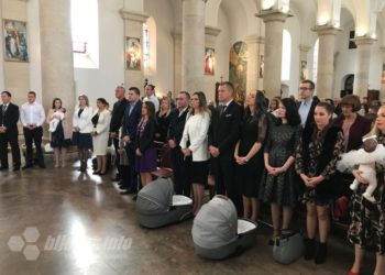 Široki Brijeg: U jednom danu kršteno devet beba