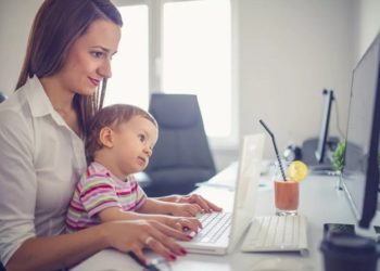 Povratak na posao s porodiljnog zbog dojenja predstavlja problem mamama