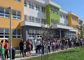 U ŽZH-u ove godine više prvašića u osnovnim školama