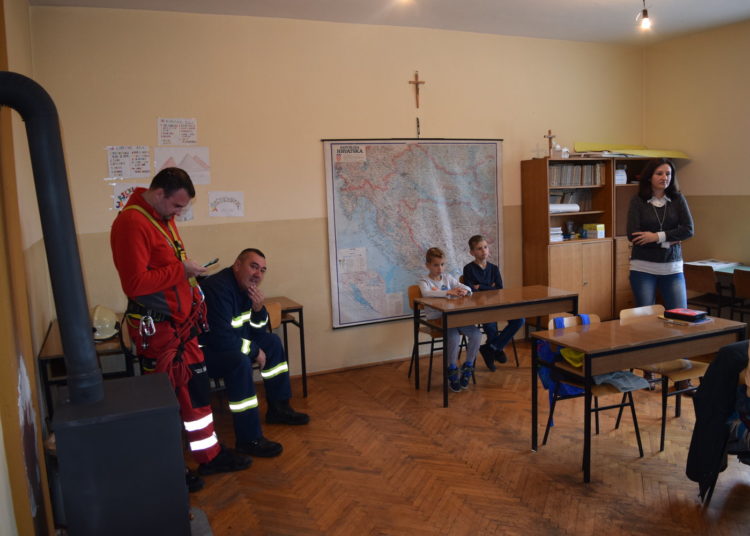 Široki Brijeg: Održana edukacija učenika u Izbičnu i Donjoj Britvici