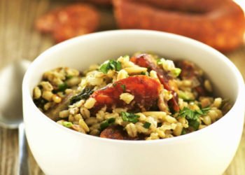 Recept za slasni ričoto s kobasicama koji nećete moći prestati jesti