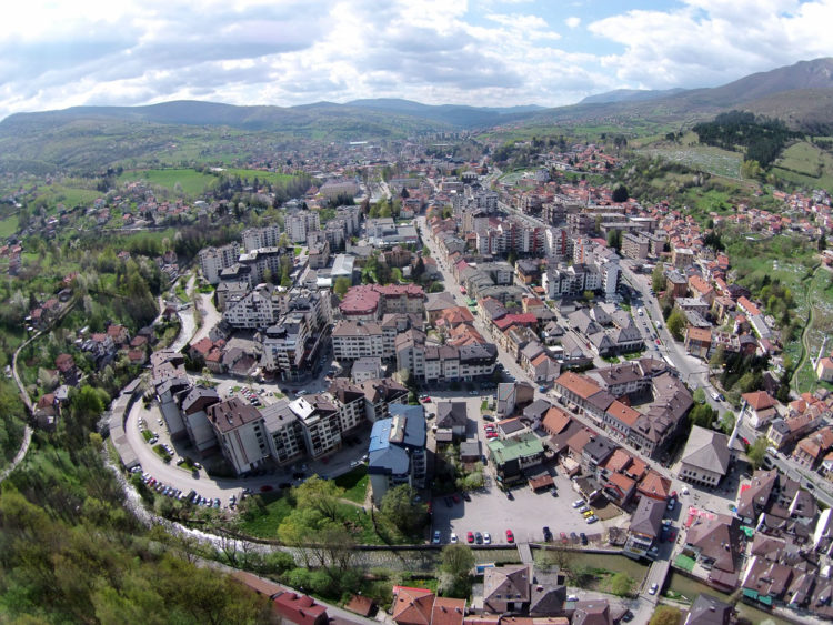 Sukob priopćenjima: Armija RBiH u Travniku slomila kičmu Herceg-Bosne, HVO slomio ISIL