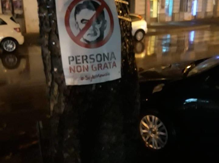 Široki Brijeg oblijepljen plakatima protiv Željka Komšića