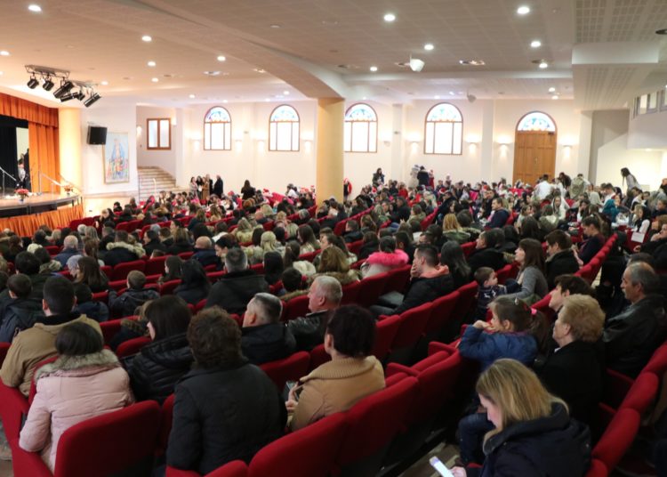 Održana Božićna priredba malih folkloraša!