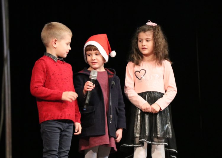 Održana Božićna priredba malih folkloraša!