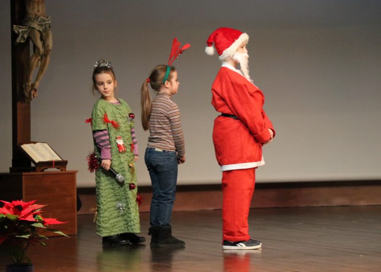 Održana Božićna priredba malih folkloraša!