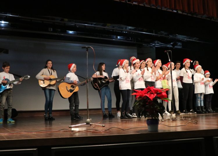 Održana Božićna priredba malih folkloraša!