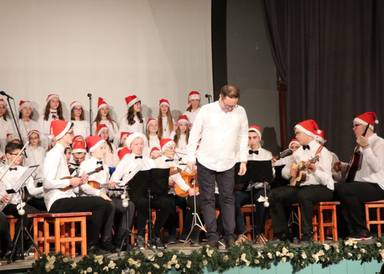 Božićni koncert Glazbene škole Široki Brijeg