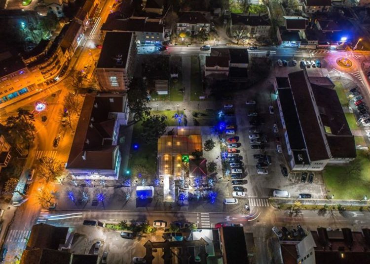 Treća večer Božićnog sajma Udruge mladih Agape