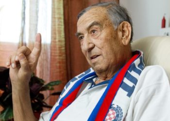 TUŽAN HAJDUČKI BADNJAK: Preminuo Stanko Poklepović