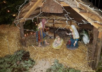 Postavljene božićne jaslice u središtu Širokog Brijega