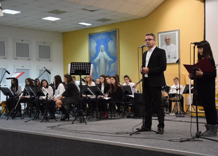 U Međugorju održan Božićni koncert OGŠ Brotnjo