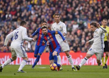 Modrić skinuo rukavice i poslao oštru poruku Messiju i Cristianu Ronaldu