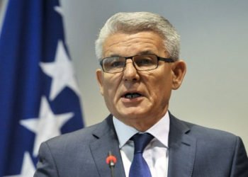 Džaferović: Hrvatski sabor grubo se miješa u unutarnja pitanja Bosne i Hercegovine