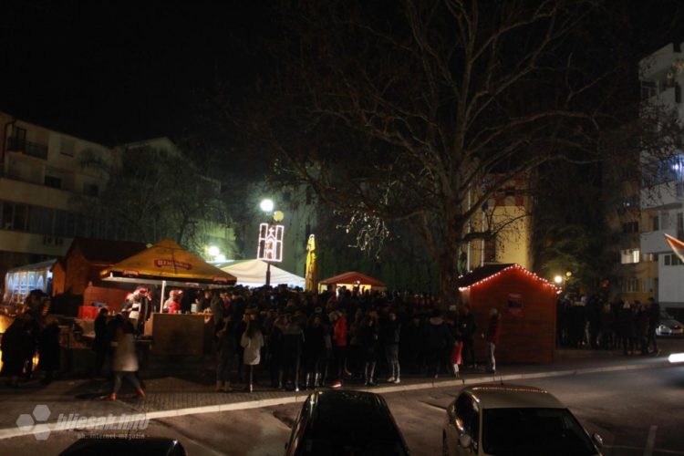 U Širokom Brijegu počelo trodnevno humanitarno predbožićno druženje