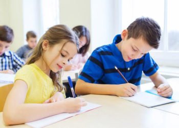 Učenici su zdraviji i uspješniji ako im nastava počinje kasnije