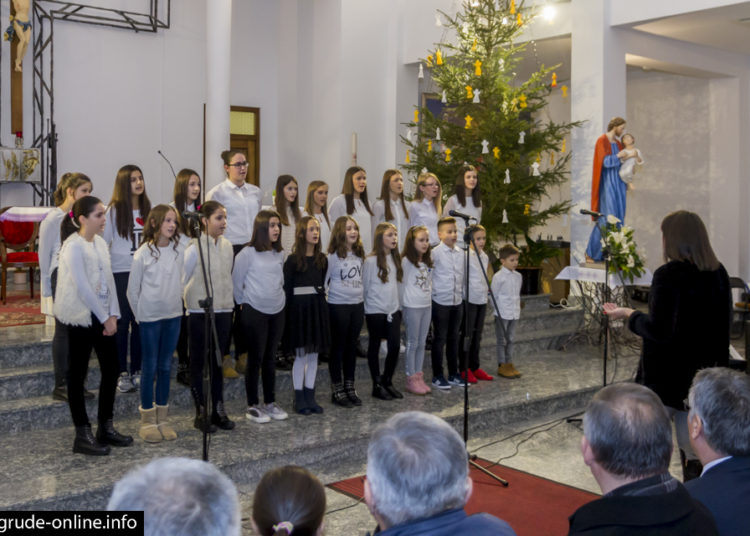 Održan 14. Božićni koncert zborova iz općine Grude