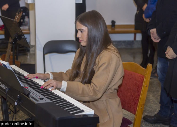 Održan 14. Božićni koncert zborova iz općine Grude