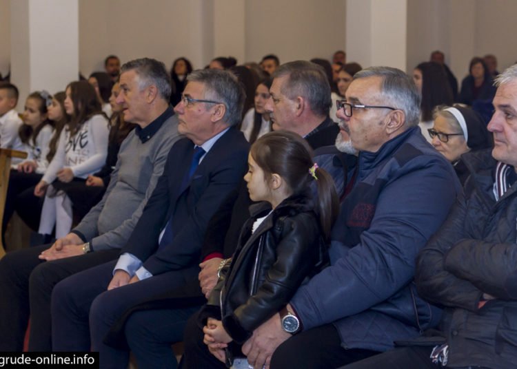 Održan 14. Božićni koncert zborova iz općine Grude