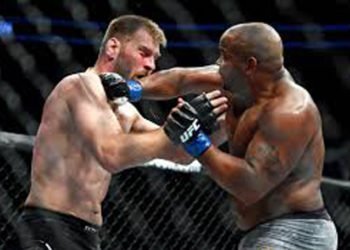 Daniel Cormier nije propustio spustiti Jonu Jonesu, oglasio se i Stipe Miočić!