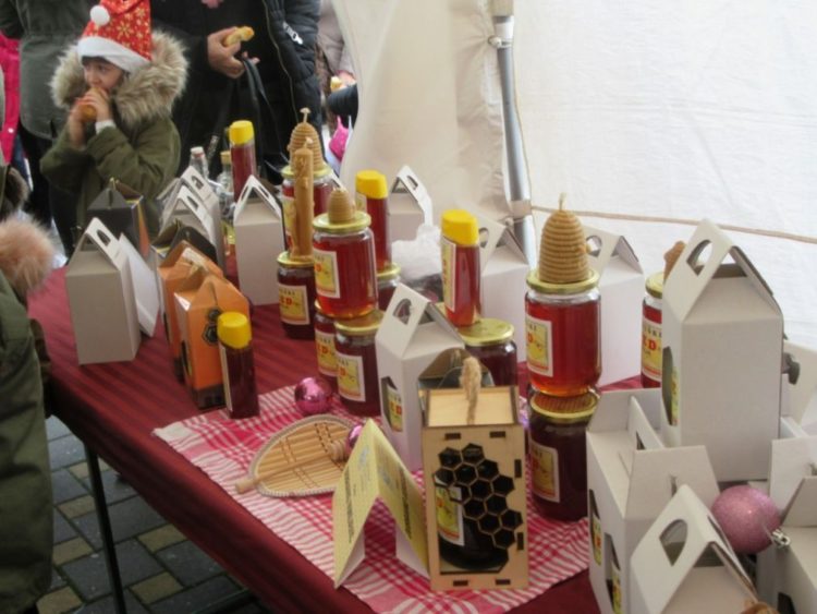 Četvrti Božićni sajam pčelinjih proizvoda u Ljubuškom