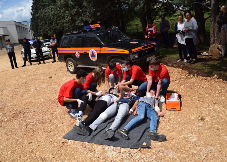 CZ ŽZH: Završena edukacija učenika i (ne)nastavnog osoblja u svim osnovnim školama u ŽZH