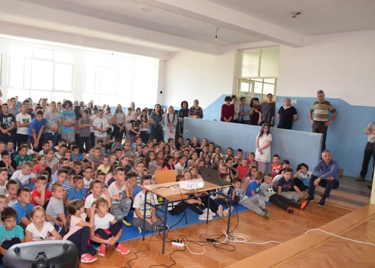 CZ ŽZH: Završena edukacija učenika i (ne)nastavnog osoblja u svim osnovnim školama u ŽZH