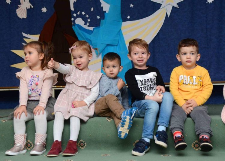 Široki Brijeg: Božićna priredba u Dječjem vrtiću „Trnoružica“ – Zorićevina