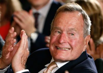 Umro George Bush stariji