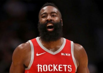 Novi Kralj James ušao u povijest i predvodio 40+ noć u NBA-u