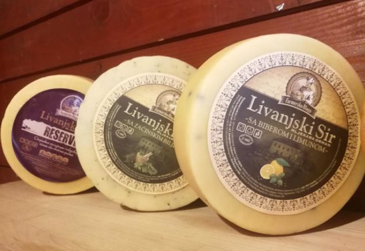 Livnjaci predstavili sir s biberom i limunom, paprikom i začinskim biljem