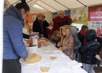 Otvoren četvrti Božićni sajam meda i pčelinjih proizvoda u Ljubuškom