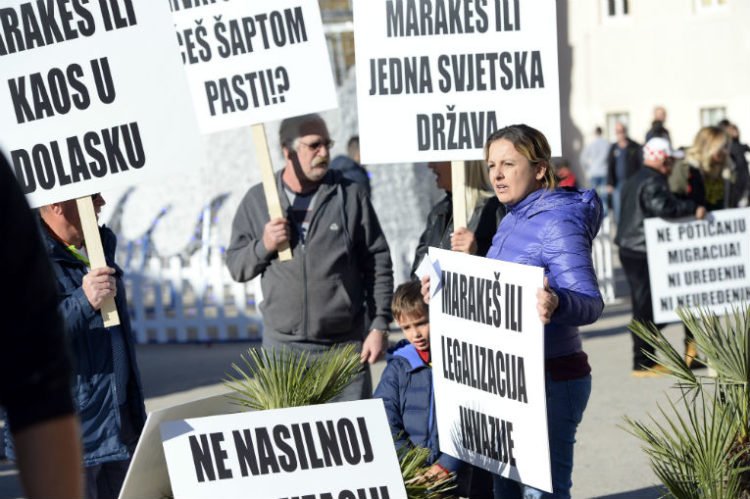 U Splitu prosvjedovali protiv migranata: “Stop Marakeškom sporazumu”