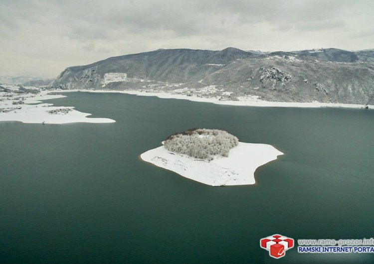 Nestvarni prizori: Zimska blagdanska čarolija u Rami