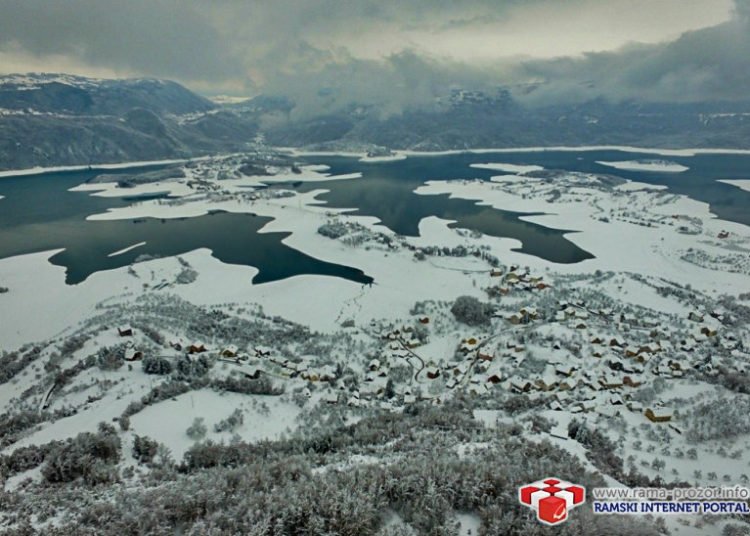 Nestvarni prizori: Zimska blagdanska čarolija u Rami