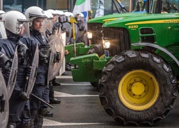 Poljoprivrednici dali rok Vladi: Ili poticaji ili blokade