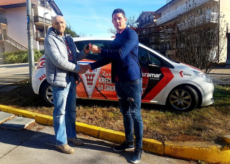 Široki Brijeg: Tihomir Miličević preuuzeo automobil