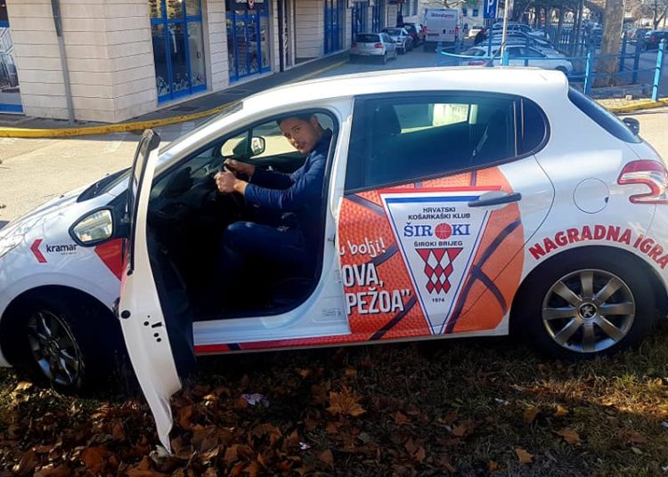 Široki Brijeg: Tihomir Miličević preuuzeo automobil