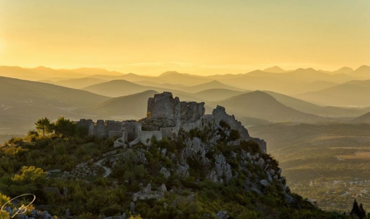 Proglašenje karnevalske republike na Kuli herceg-Stjepana
