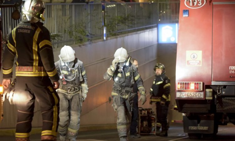 Požar u garaži Cvjetni u centru Zagreba, evakuirano 80 ljudi
