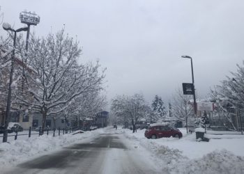 Široki Brijeg se probudio prekriven snijegom