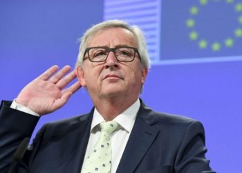 Juncker letio privatnim zrakoplovima, usprkos pravilima Europske komisije?