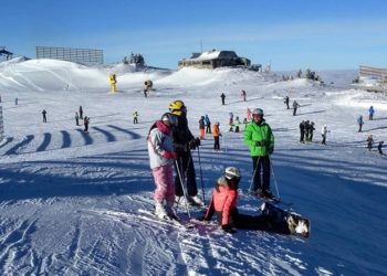 Na Jahorini tisuće skijaša, turista, ljubitelja prirode