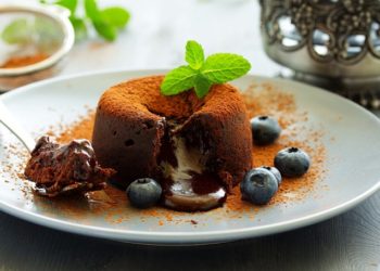 Recept za čokoladni lava kolač koji može napraviti svatko