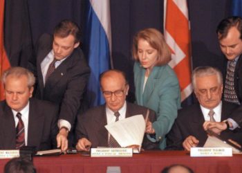 Zagreb i Sarajevo stvorili “genocidni” RS, a sada bh. Hrvate uče moralu