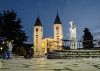 Međugorje: Natkriva se dio za vjernike, uvode dva ulaza