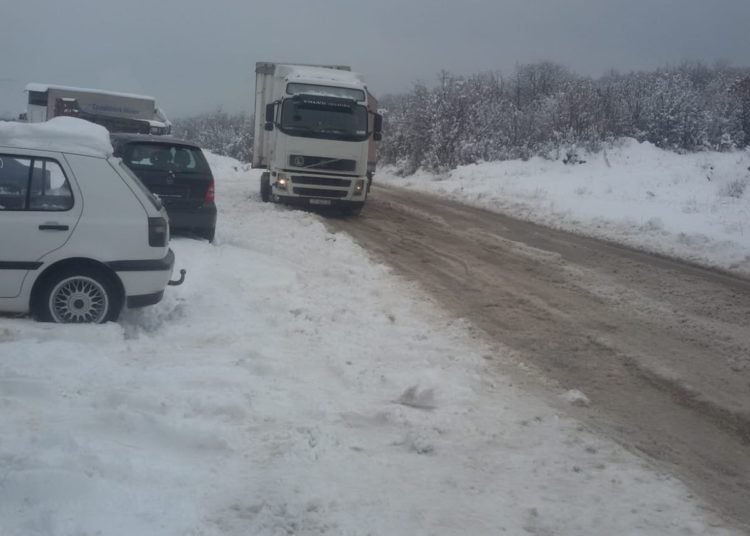 Široki Brijeg: Šleper blokirao promet na Visokoj Glavici