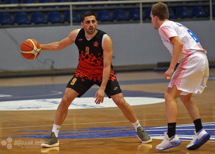 Široki na Pecari razbio Slobodu