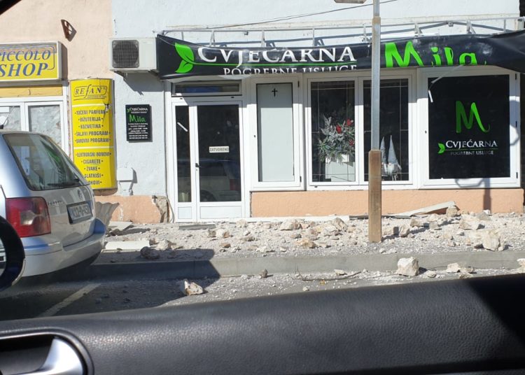 FOTO: Široki Brijeg trpi veliku štetu zbog orkanske bure